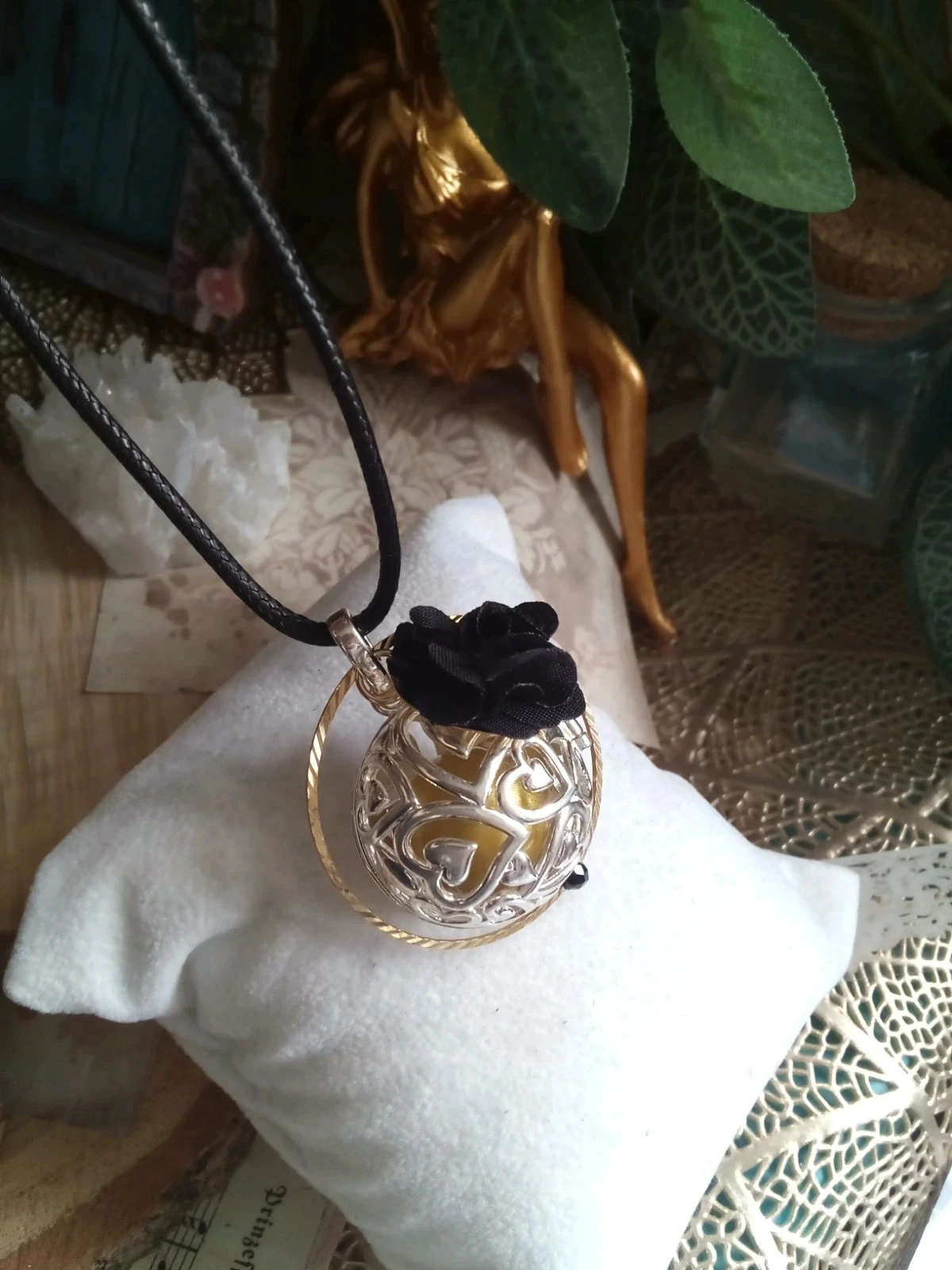 Bola future mom book + necklace set – photo 11